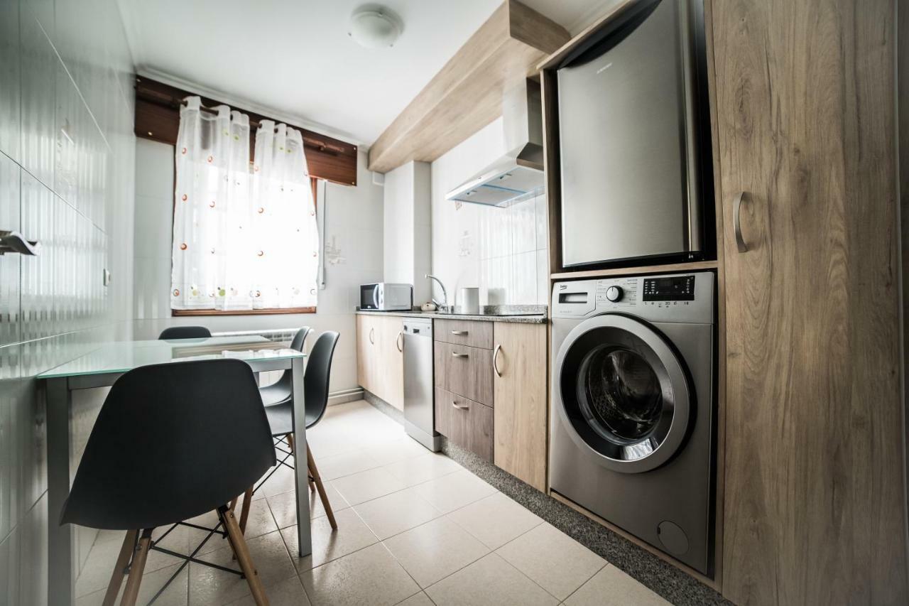 Apartamentos Enteros O Lagar Melide Kültér fotó